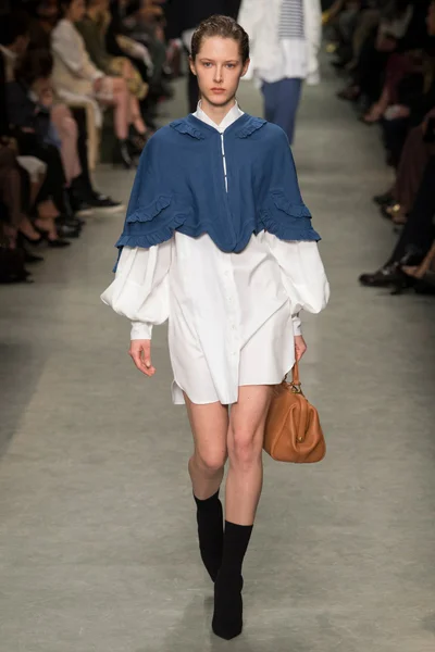 Look 36